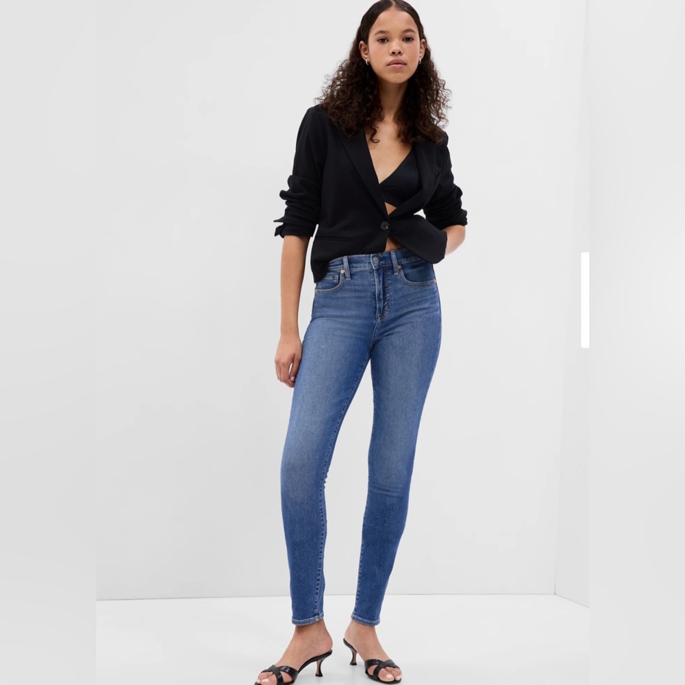 Gap Resolution True Skinny Jeans